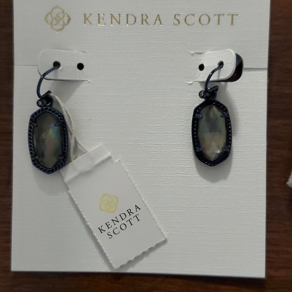 COPY - Kendra Scott Lee earrings